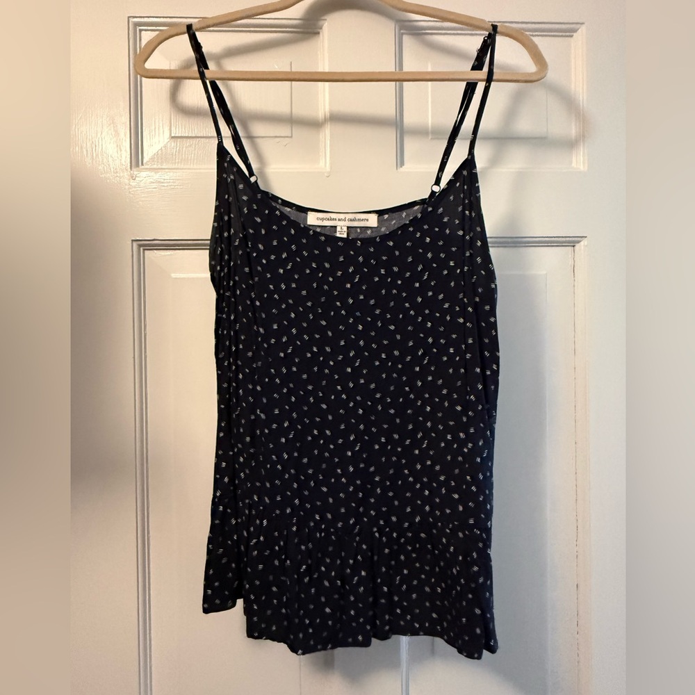 cupcakes & cashmere Navy Floral-Print Spaghetti-Strap Cami